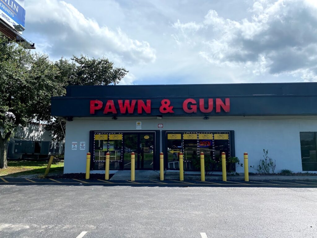 Florida Pawn & Gun Storefront 
